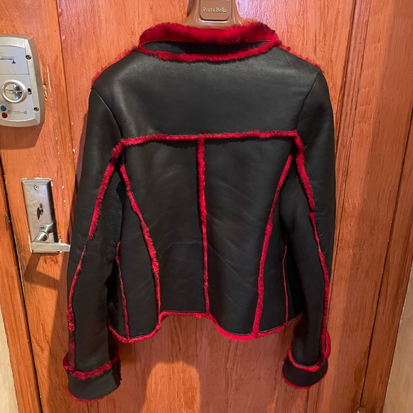 Caractère Belgian red and black shearling petit winter coat - Picture 2 of 7